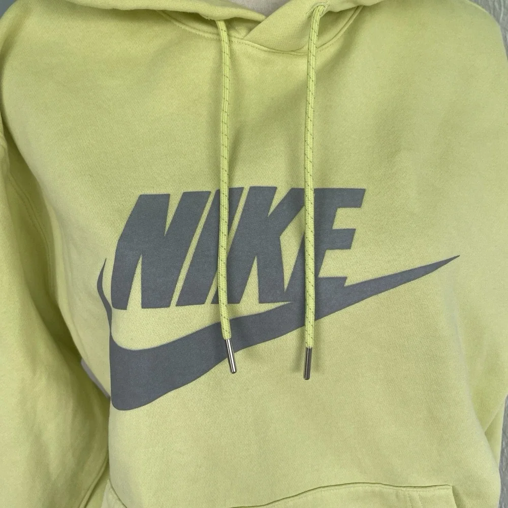 Nike Sportswear Reflective Logo Pullover Hoodie Limelight Men's Medium